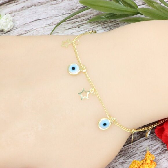 "Trendy Bracelet for Girls & Women – Cute, Adjustable & Gift-Ready | MLCRC1050 - Picture 8 of 10